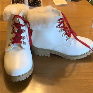 Rue 21 boots with rubber sole